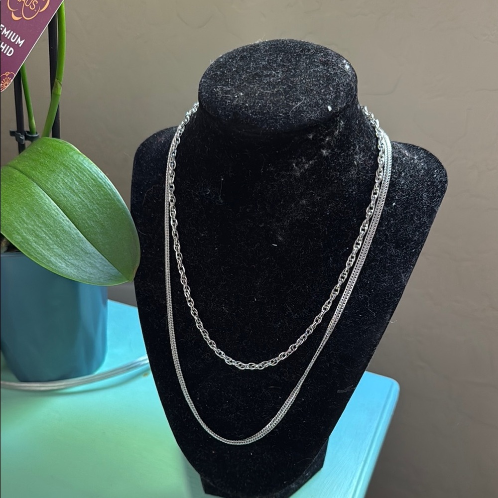 Elegant Silver Chain Necklace Set